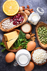 Set of food that is rich in calcium. 