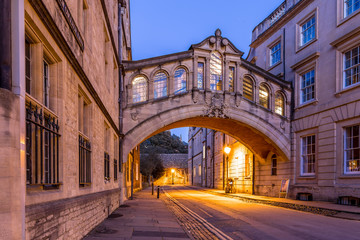 Bridge of sighs in Oxford in the evening, UK