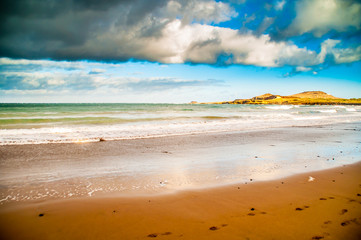 Paisaje playa sol y arena