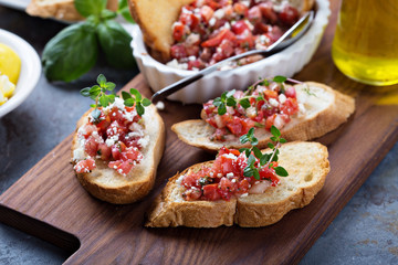 Roasted tomatoes bruschetta with thyme