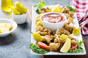 Fried calamari with marinara sauce