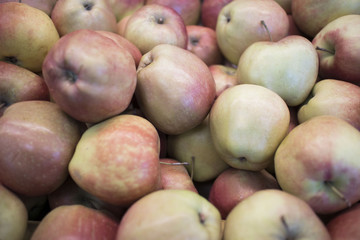 background red apples
