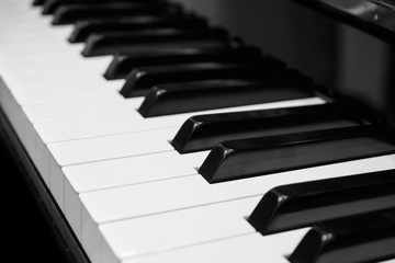 Naklejka premium Piano keyboard background musical instrument