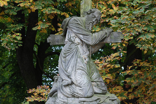 Cemetery sculpture - the last farewell, Saint Peter