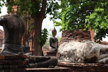 Fototapeta na wymiar Beautiful Ayutthaya temples in Thailand.
