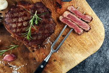 Barbecue Rib Eye Steak, dry Aged Wagyu Entrecote Steak
