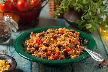 Mexican rice with minced meat and vegetables.
