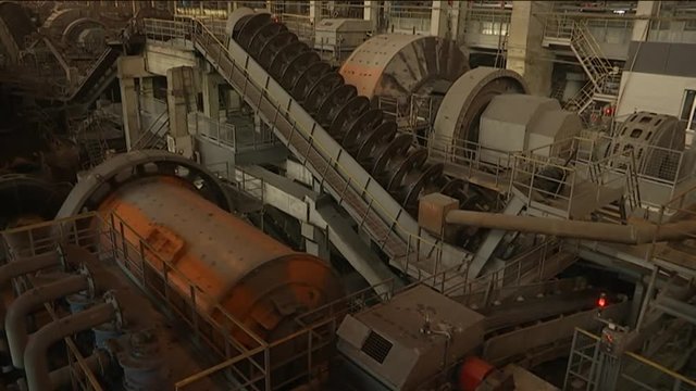 ore-dressing treatment with classifiers in mining-and-processing integrated work