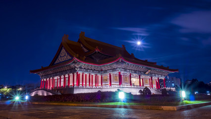 Obraz premium Long exposure of National Chiang Kai-shek Memorial Hall 4