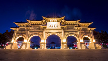 Long exposure of National Chiang Kai-shek Memorial Hall 5