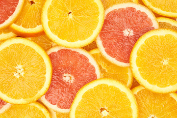slices of oranges and slices of grapefruit