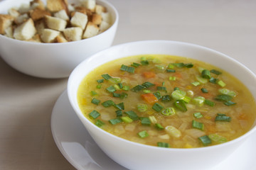 Pea soup with croutons
