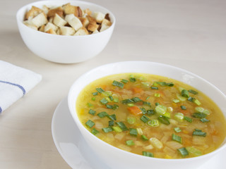 Pea soup with croutons