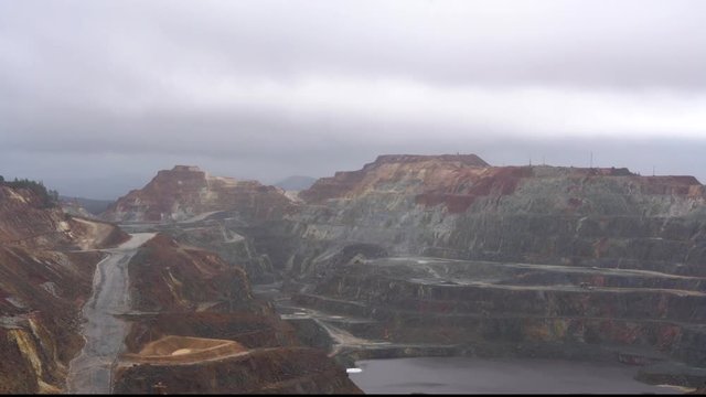 Trabajando en minas de Rio Tinto