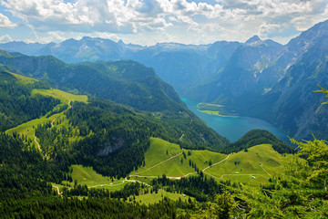 Obraz premium Bright green alpine valley in summer, Königssee lake, Germany