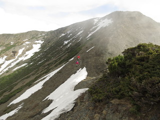台湾・雪山の山容（5月初）