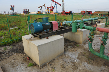 The pipe and valve oil fields