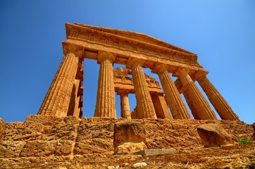 Fototapeta premium Valley of Temples Agrigento, Italy, Calabria August 18 2015. The Valley of the Temples of Agrigento, UNESCO heritage.