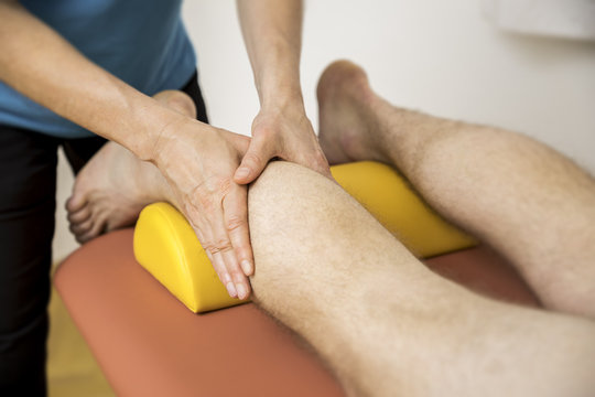 physiotherapy calf massage