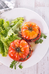 baked tomato filling with beef