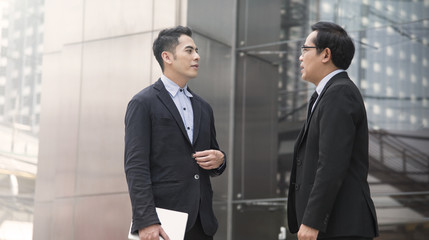 Businessman partner consulting and discussing at outdoor.