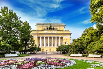 Zelfklevend Fotobehang Alexandrinsky theatre, Saint-Petersburg, Russia © Nbaturo