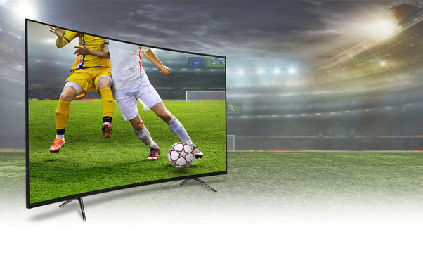 4k monitor watching smart tv translation of football game