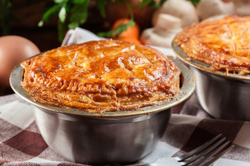 Fresh beef stew pie