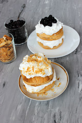 Dessert of puff pastry