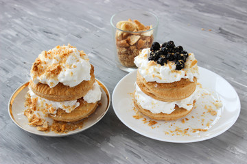 Dessert of puff pastry