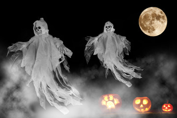 Geister zu Halloween