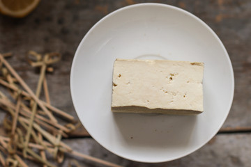 tofu - soy product (pieces of cheese)