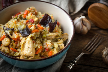 Risotto with chicken and vegetables.