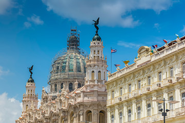 Fototapeta na wymiar Detailed view of the Capitolio and Gran Teatro de la Habana in Havana, Cuba 