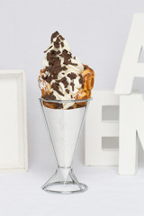 Bubble Waffle mit Schokoraspeln