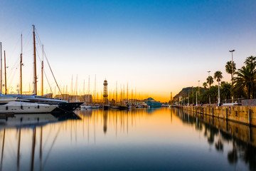 Fototapeta na wymiar Barcelona Harbor on a summer morning