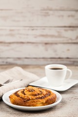 Traditional cinnamon rolls