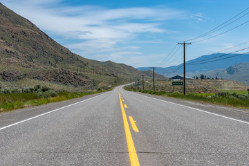 Fototapeta na wymiar kanadischer Highway nahe Whisler - Kanada British Columbia