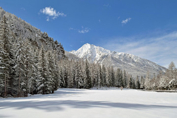 Fototapeta na wymiar Champoluc Valle d'Aosta