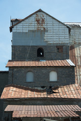 Stillgelegtes Basaltwerk