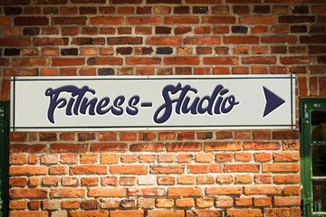 Schild 318 - Fitness-Studio