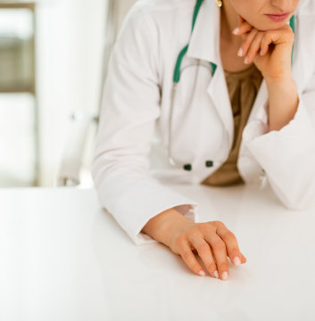 Closeup on thoughtful medical doctor woman in office