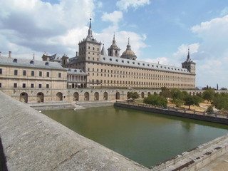 Fototapeta na wymiar el escorial