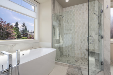 soaking tub bathroom