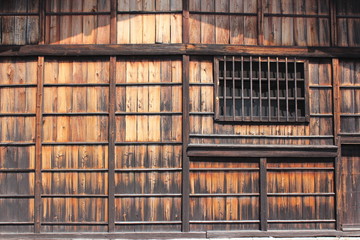 古い家