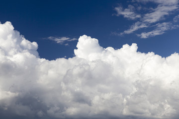 Fototapeta na wymiar cumulus clouds