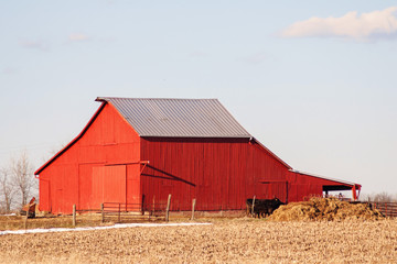 Ohio farm with red barn © Scott
