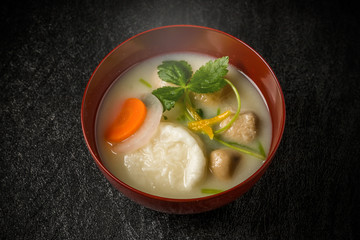 お雑煮　miso soup with rice cakes and vegetables