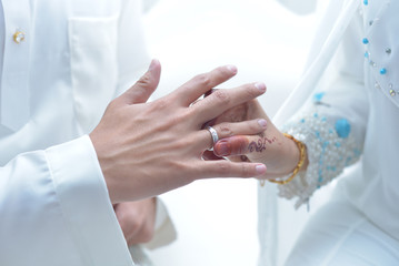 bride hand