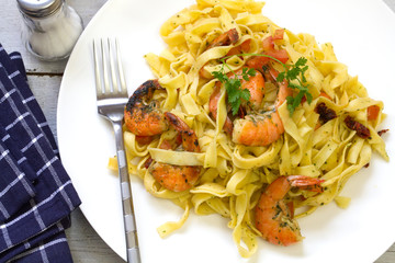 tagliatelles aux crevettes
